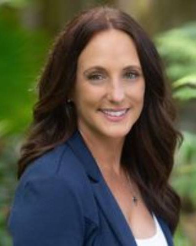 Jennifer Leonard Headshot
